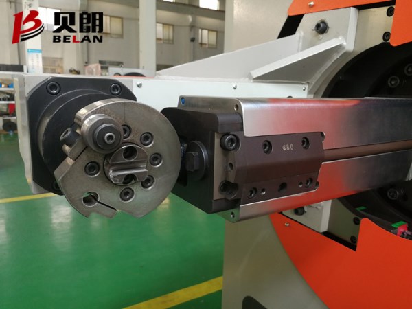 線材折彎機(jī)機(jī)頭